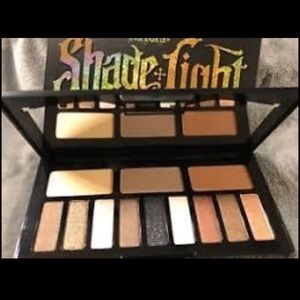 Kat Von D Shade and Light Eye Palette